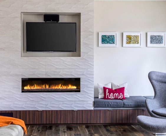 Living-Room-Tile-Fireplace-TV-768x629