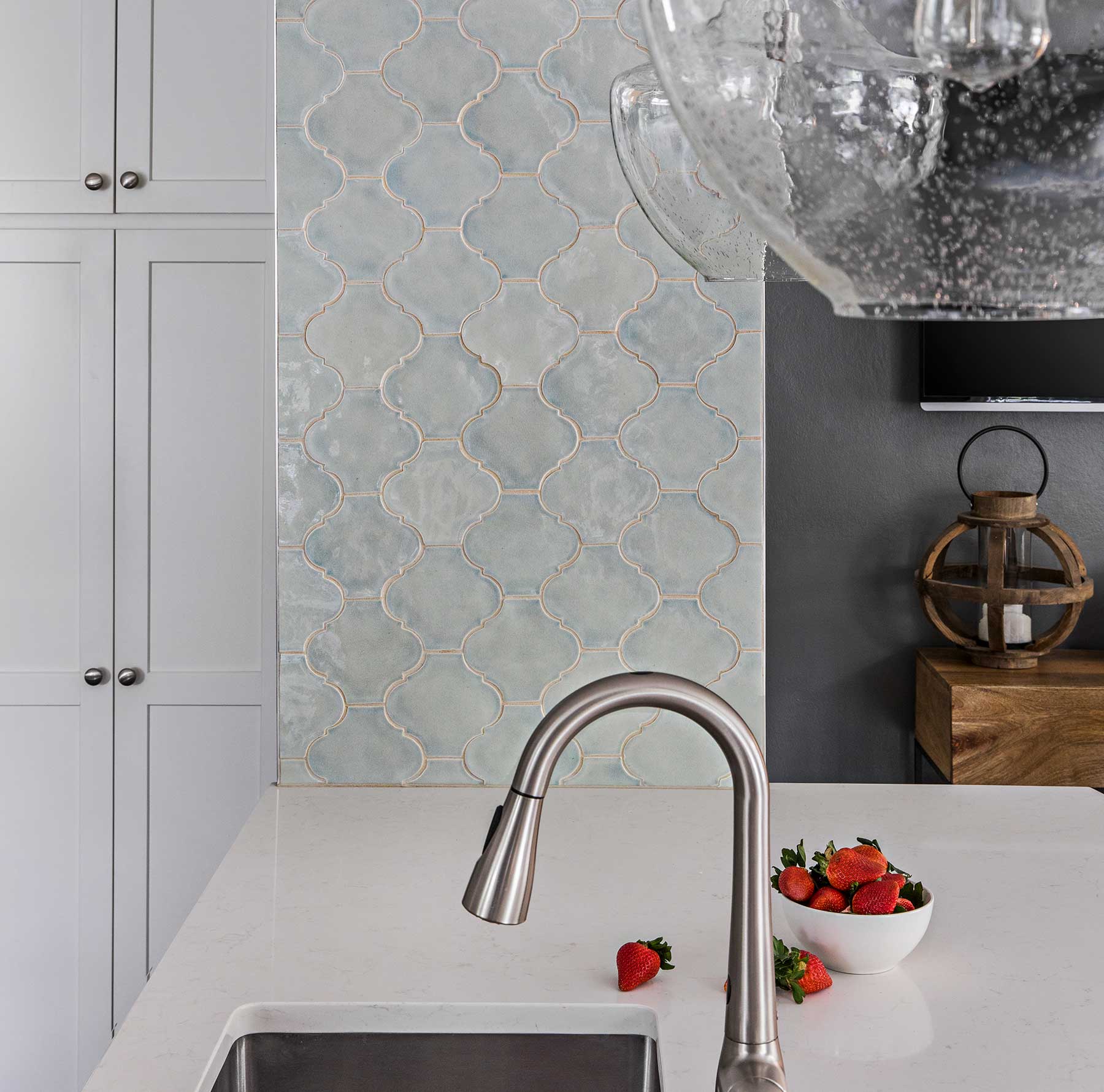 Tiled wall partition in remodeled kitchen