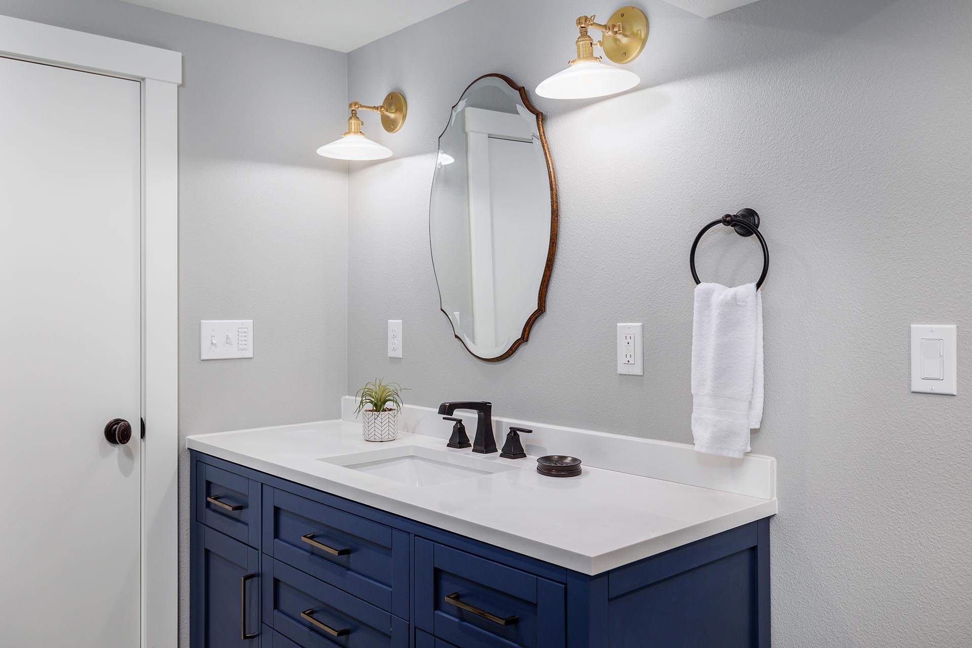 Basement Bathroom Vanity