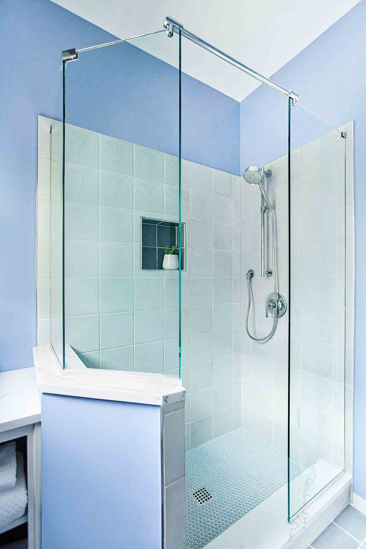 Second Bath glass standing shower