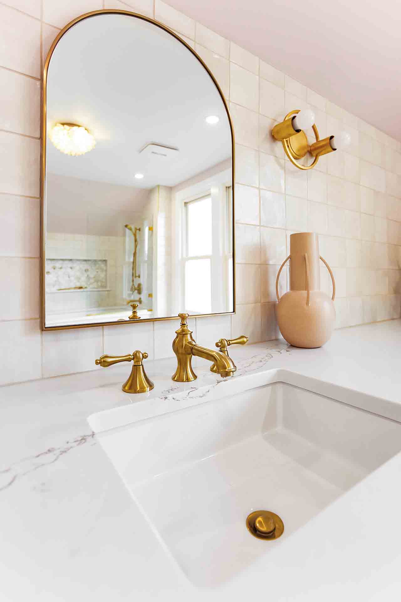 Main bathroom sink closeup